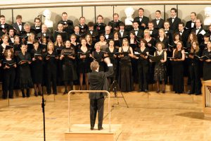 fhm-choir-bjs2005-01